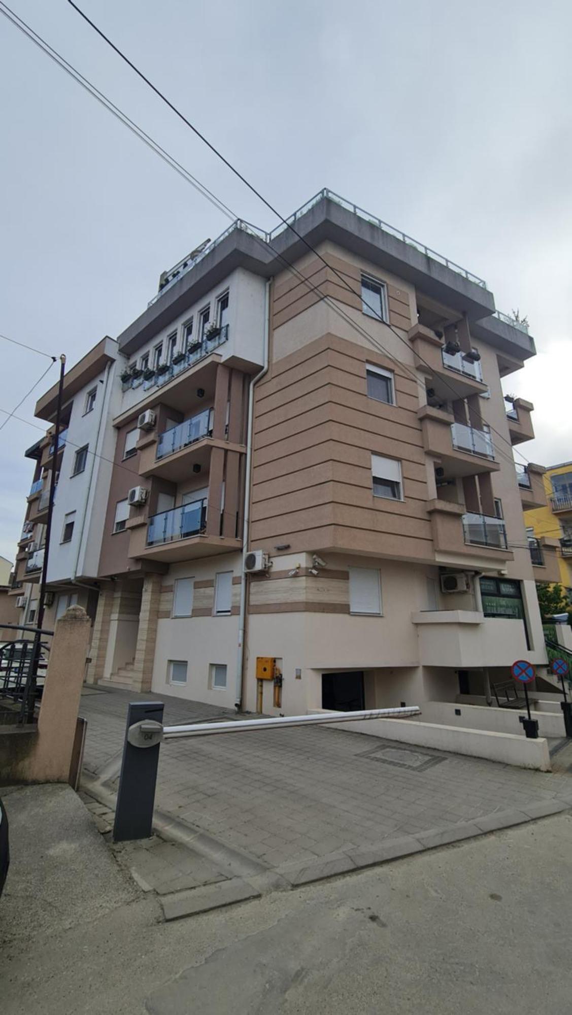 Design Apartment Business Lux 4 Star "Rio" Completely Business Lux Place In The City Center & Free Included Industry Optical Wifi & Netflix & Keyless Code Entry & Full Smart App & Kitchen & Washing Machine & Wide Terrace & Secure 2 Parking Place Ćuprija 외부 사진